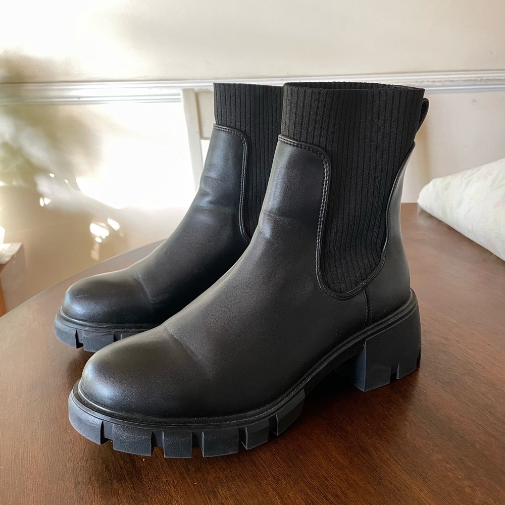 Steve Madden boots